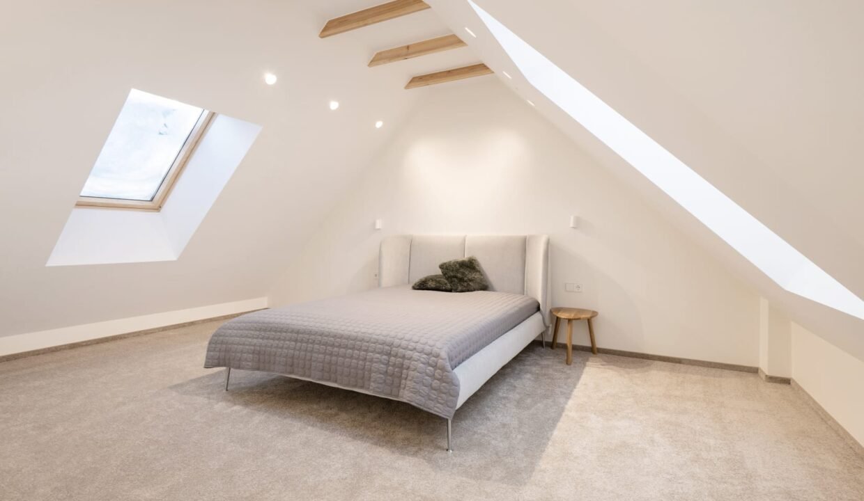 WhatsApp Image 2026-02-27 at 11.17.04 (1)